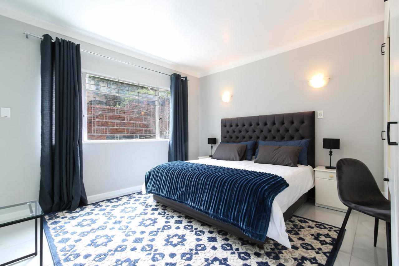 Nederburg, Sea Point, 2 Bed Apt - New Кейптаун Екстериор снимка